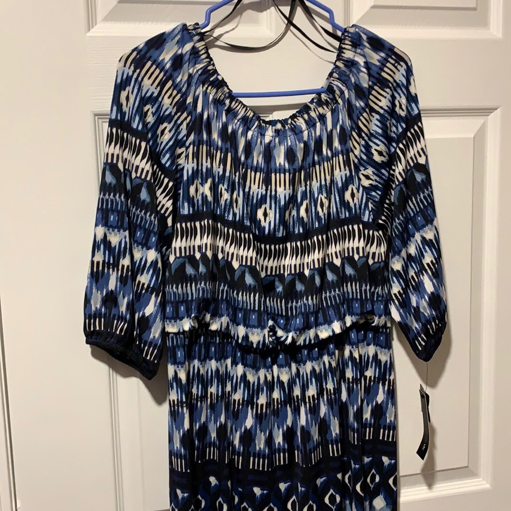 Women’s dress